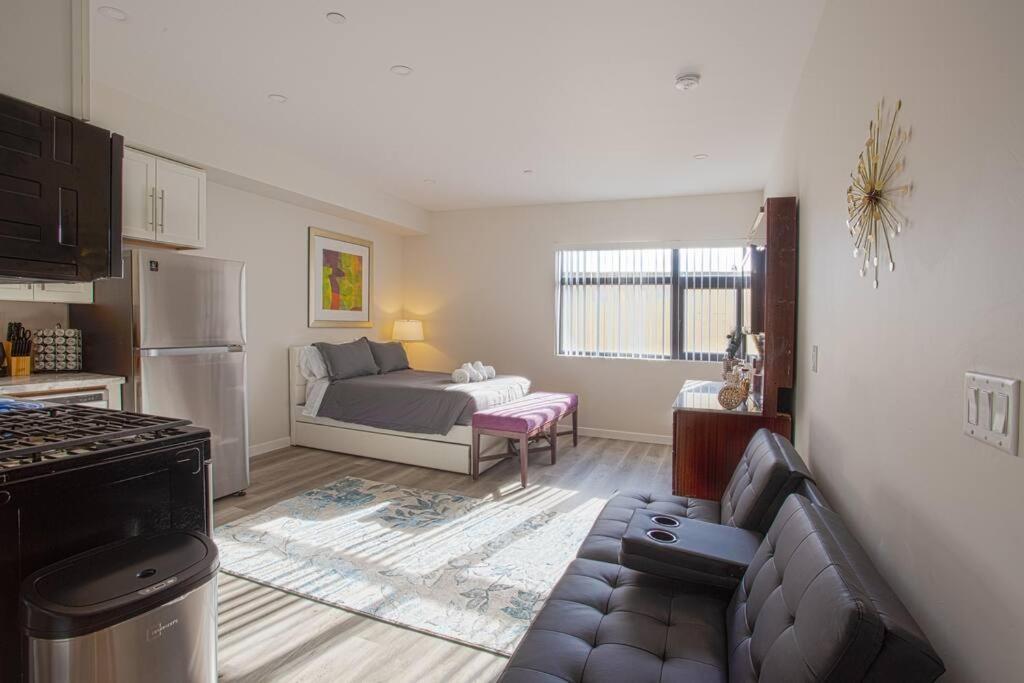 Luxurious Furnished Studio W Full Kitchen In Sd ซานดิเอโก ภายนอก รูปภาพ