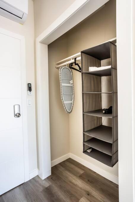 Luxurious Furnished Studio W Full Kitchen In Sd ซานดิเอโก ภายนอก รูปภาพ